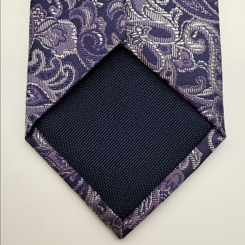 Michael Kors Purple and Silver Paisley Tie Silk Blend - Picture 4 of 6